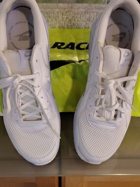 Nike Air Max, White Mesh and Leather Low-Top Sneakers